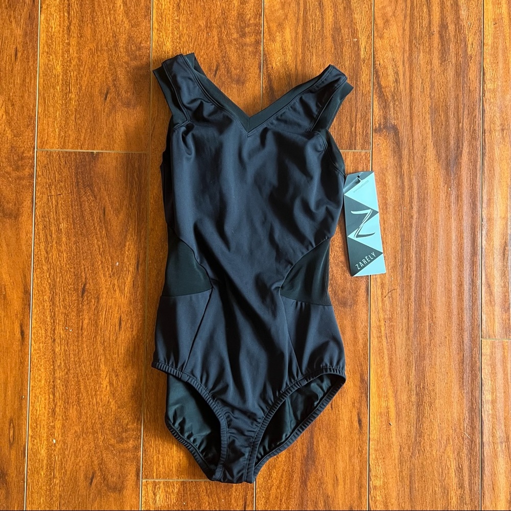 Zarely leotard - Size small